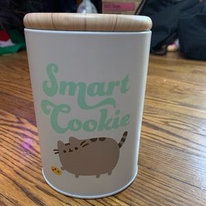 Pusheen Cookie Tin